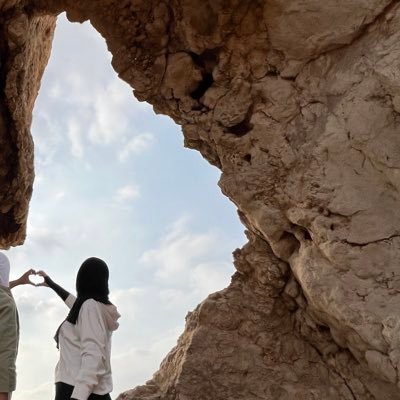 #أرى الدنيا ممر ابلا مقرّ و ارى الأرواح آخرها الذهابي و تاليت الحيات الا الممات و تاليت الممات الاّ الحسابي