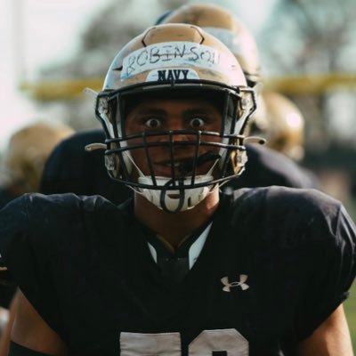 Navy football nose guard Landon Robinson brings 'freak' athleticism to the  position – Capital Gazette