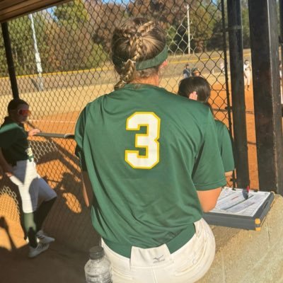 Vipers Gold 09 #03💚💛 3rd base / Outfield / Utility 💚💙 Extra Innings ranked #158.. 2027 graduate.. Cambridge Highschool 🤍