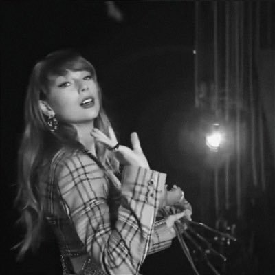 lizreedxox's profile picture. 