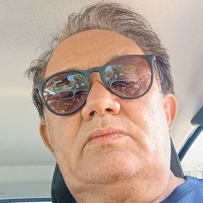 A amizade é o conforto indescritível de nos sentirmos seguros com uma pessoa, sem ser preciso pesar o que se pensa, nem medir o que se diz.
