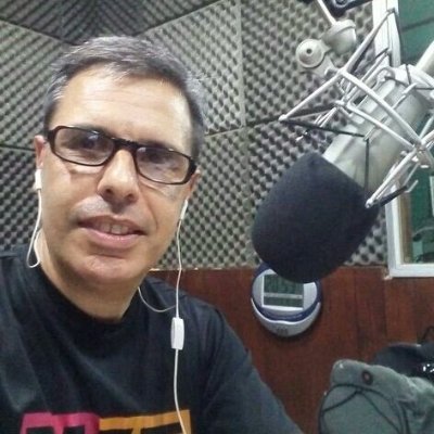 Quilmeño de 💙
Conductor - Productor de radio
Magazine @sociosdelaire
Jueves 20:00 Hs. FM Wen 93.9 Mhz
YouTube Socios del Aire TV
