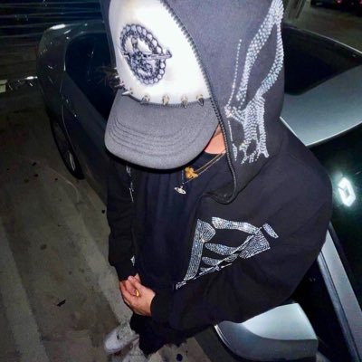 10 million dollars cash fuck a friend