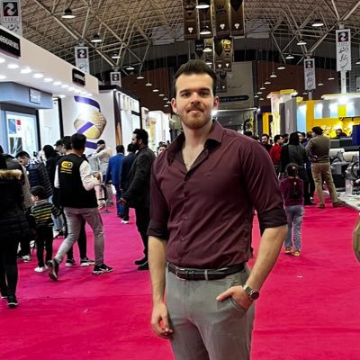 zabzt0's profile picture. لینک ذرت و پرت :  https://t.co/WHznUKsoLW