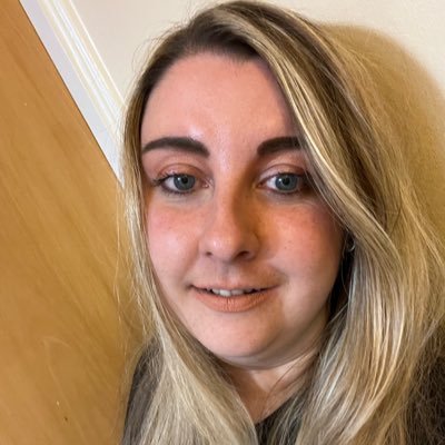 theoriginalhope's profile picture. Hope. Dreamer. TV addict. Would rather be watching Succession