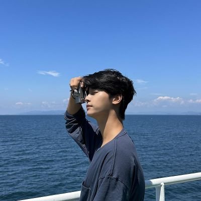jasminhyang's profile picture. 엔..차학연...장르불문 노래,뮤지컬,연극,글,사진등..좋아라하는 그룹 멤버 언급등 있습니다 😊 나이는 아주 많습니다 😊