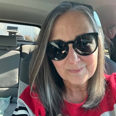 Retired SA faculty. Mom. Tweeting about justice, politics, books, and higher ed. Proud Nebraska, Iowa State, & Ohio State alum. Views my own. She/her/hers