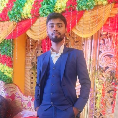 tausssiiiff__01's profile picture. توصیف