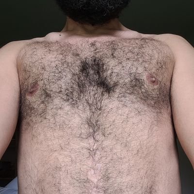 Um projeto de urso/

conteúdo caliente/

curta e compartilhe para o perfil crescer e para me estimular a criar um Only Fans 😉