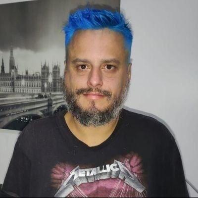 42y/Gaúcho/Esquerdista/Escritor amador/Influencer do caos/Defensor da causa LGBTQIAP+/Defensor da NM/Amante de bons livros, filmes, músicas e da putaria.