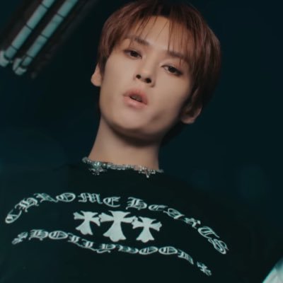 xxhyunespeachxx's profile picture. 𝚒𝚗 𝚊𝚗𝚘𝚝𝚑𝚎𝚛 𝚞𝚗𝚒𝚟𝚎𝚛𝚜𝚎 𝚒𝚖 𝚎𝚊𝚜𝚒𝚎𝚛 𝚝𝚘 𝚕𝚘𝚟𝚎