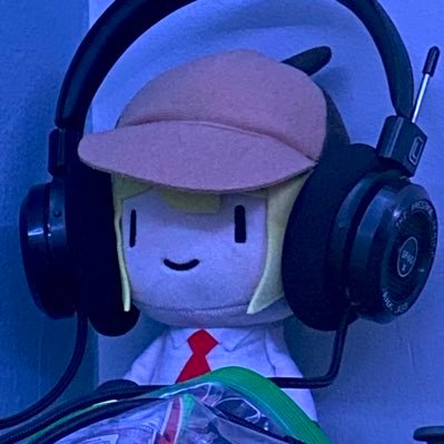 lil_4banger's profile picture. 【=◈︿◈=】 inútil