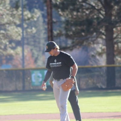 @TreadHQ Athlete || RHP Feather River College🦅 || Email: mjhoefgen23@gmail.com Phone #: 414-791-2042