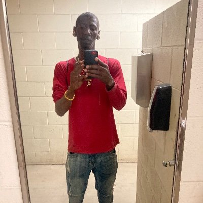 AndreMackl16547's profile picture. 