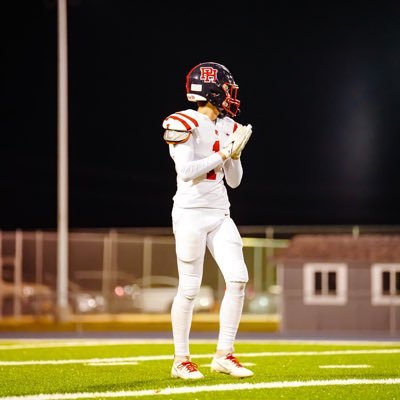 Patrick Henry High School | 2025 | 5’11 170 | WR | 4.1 GPA | All-State Triple Jumper | All-Region Kick Returner | 512-709-1026 | NCAA ID-2312183222