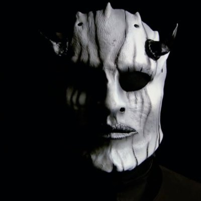 Nichola857139's profile picture. 