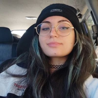 Estudiante de biotecnología. Me gusta el hearthstone, el tft y tu🏳️‍🌈

https://t.co/QaHFjyhU3G
@eriswrites