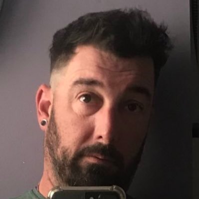 🇺🇸🇮🇹 ♏ 🦂 Eagles, Sixers, Flyers, Phillies and Red Sox.