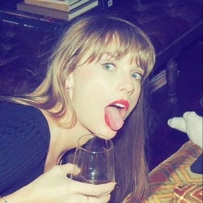 #TaylorWeWillStay