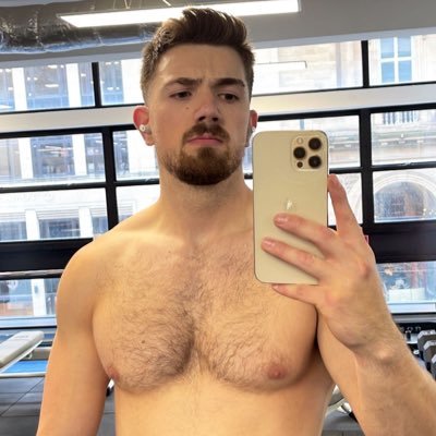 Scottish Lad | DM me for PPV or used gear. Now click the link below! ⬇️ 😜