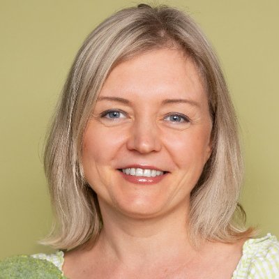 Vegetarlegen's profile picture. Tanja Kalchenko, lege (MD), radiolog, med i Lege- og ernærings-foreningen Mat for helsen, vil fremme kjøttreduksjon, er kritisk til statens matpolitikk