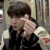𝙰𝚛𝚒 ⟭⟬⁷ ☀️🇪🇨| (@ariarmy718) 's Twitter Profile