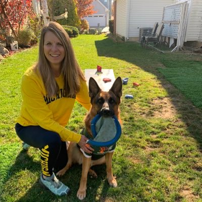 sunfreeny's profile picture. 