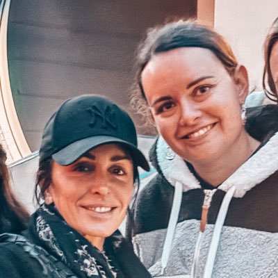 manoon__35's profile picture. 📍 Saint-Malo ~ 💉 Infirmière ~ Jen 🎶❤️ #TeamJen