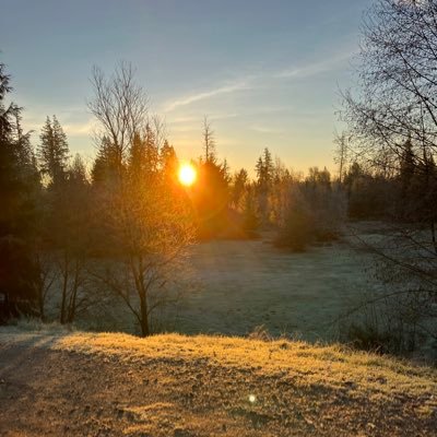 PHYLAKS's profile picture. 26 and married