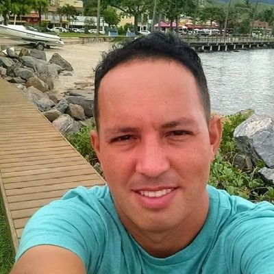 Curiosidade gera conhecimento, conhecimento gera sabedoria,e, só um povo sábio pode mudar seu destino.