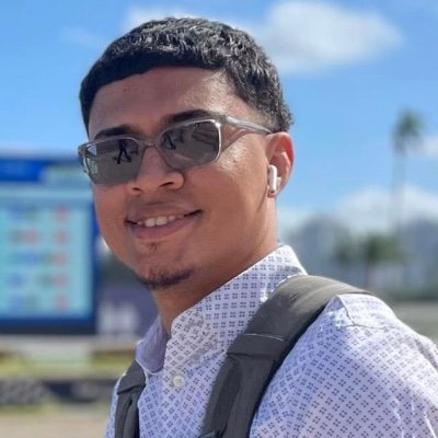 Comentarista y narrador de Hipódromo Camarero
Facebook: Hipicas 1480
A CORRERRRRRRRRR🏇🇵🇷