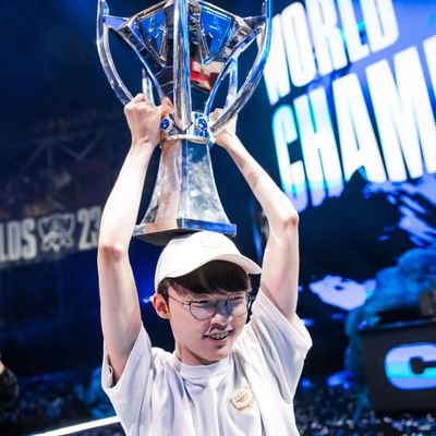 LoL, OW 게임좋아하고 만화좋아함 lol 잡덕! proteam fan 본진 구 skt 현 페이커처돌이 skt선수거쳐간선수들 응원합니다 지뢰 ㅇㅇㅁ ㅅㅍㄹ ㅋㄹㄷ  pub free  맞팔요청해주시면 맞팔합니다..
fan account