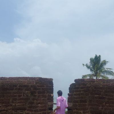 yak_MANx's profile picture. tsundoku 😮‍💨 || IITKanpur