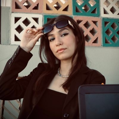 AyaElfat's profile picture. 🎬 Video Editor | Short-Form Specialist Helping creators grow with Reels, TikToks & YouTube 💼 Portfolio ↓ 🔗 https://t.co/3BSpF4omcF