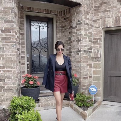 iheshshihe's profile picture. Love life, love yourself, and love your family even more. A Chinese woman living alone in NY and starting a business.