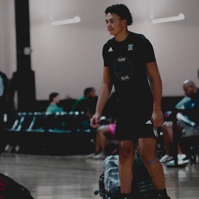 6’6 195lbs. Rocklin High School 2024’ 3.0GPA Team Rize 17u Instagram: isaiah.elston Email:isaiahvann03@gmail.com