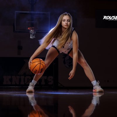 Molly Burns, Ardrey Kell High School, Class of 2024, GPA: 4.4, Charlotte Monarchs 17u, SoMeck All-Conference Team, All District, NCAA ID#: 2104143986