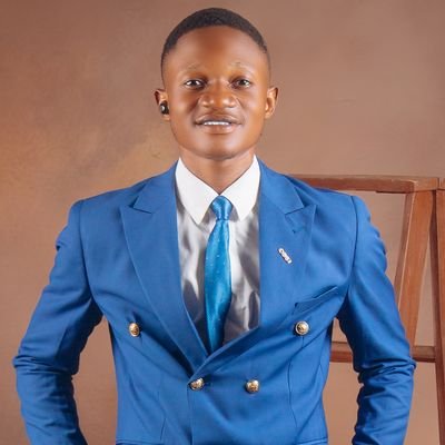 AKayode_Joseph's profile picture. Making Everything Brand New | Creativity | Strategy | Growth | Helping brands evolve through digital marketing & content.

#creative #strategist #design #web3
