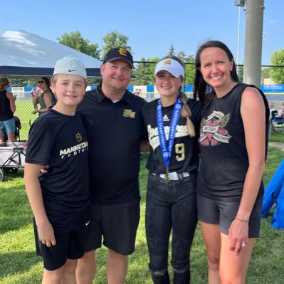 JessicaWending1's profile picture. wife, mother and sports fan