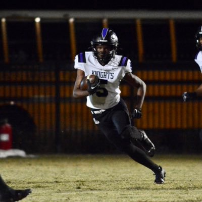 c/o ‘26🎓 /5’9,160 /Football RB/DB 🏈 /Track and field🏃🏾 @cwoodfootball96 💜      ladamienbelton@gmail.com 803-607-6751