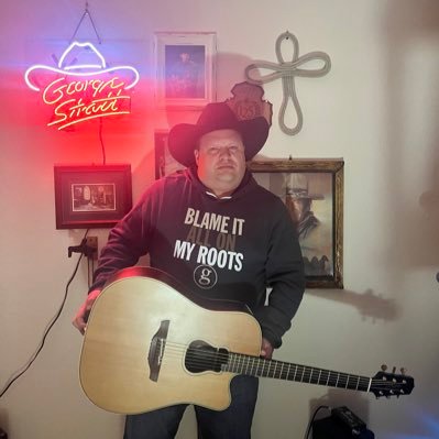 DarinBunjer's profile picture. 