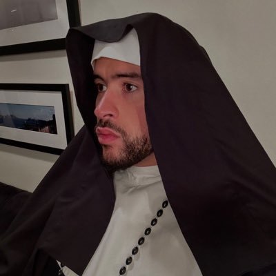 bunnyatall's profile picture. eu e meus pensamentos intrusivos do @unveranosinvini