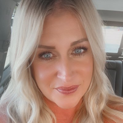 AlanaCrollard's profile picture. Regional Sales Manager & Coach 🥎