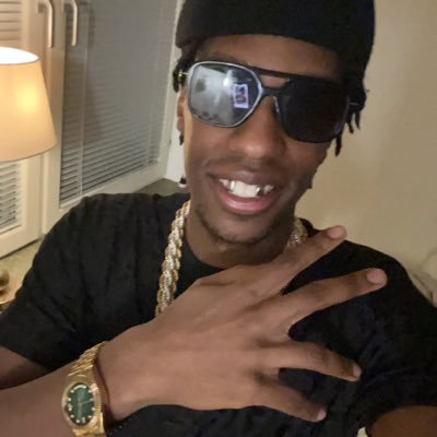 hakkzinh00's profile picture. 