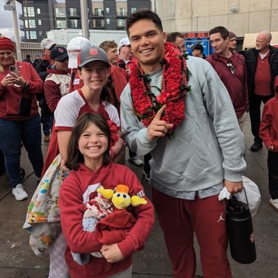 cdodge2222's profile picture. Making fun of USC and their fake fans #Boomer!