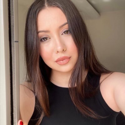 cerenssare's profile picture. 