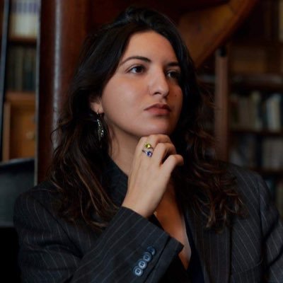 tir_sonia's profile picture. « Sortir du placard : LGBT en politique » @editionsfayard

@qofficiel @cpolitique @bangumi