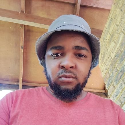 The__Fitter's profile picture. King of Hearts ❤️
#Moyondizvo
#Introvert🙃