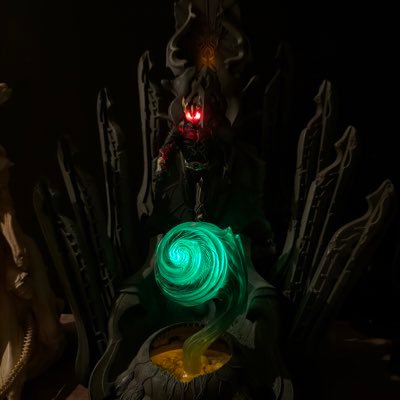 XxxxMelt's profile picture. 