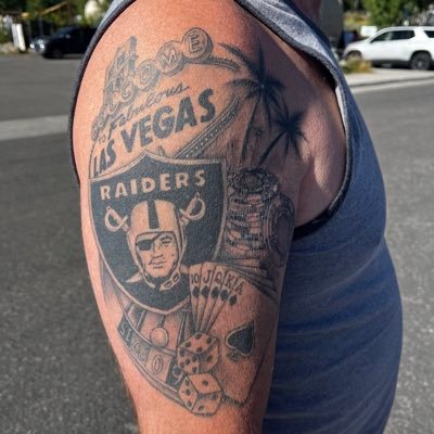 Navy Veteran, Seabee! Here for #Raiders updates and #RaiderNation Do not care about your political opinions or your religious views 🇺🇸⚓️☠️🏴☠️